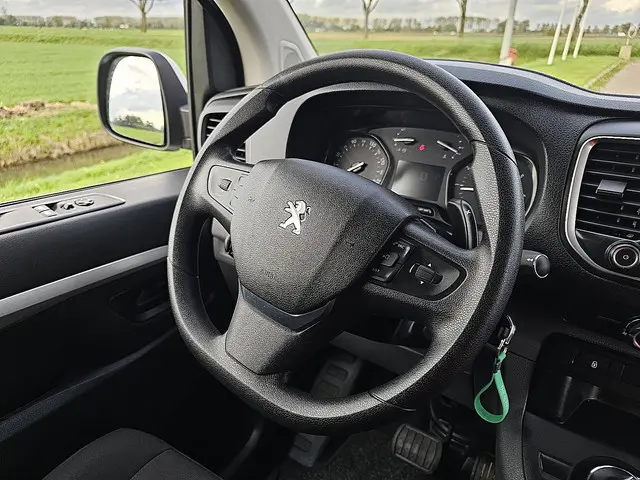 Peugeot Expert 2.0 2021 Diesel 10