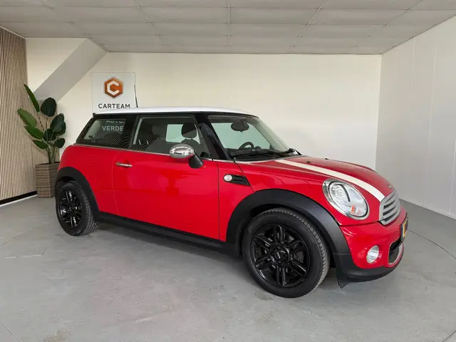 MINI One Mini 1.6 Chili Airco, LMV, Navigatie 2014 Benzine 10