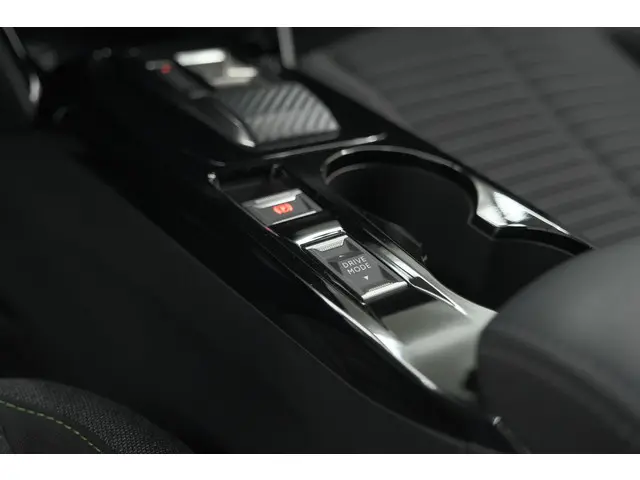 Peugeot e-2008 EV Active 50 kWh 2024 Elektrisch 38