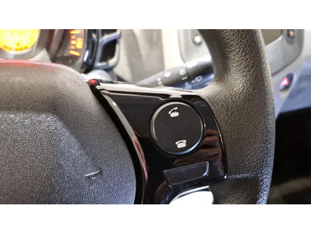 Peugeot 108 1.0 e-VTi Active 2018 Benzine 13