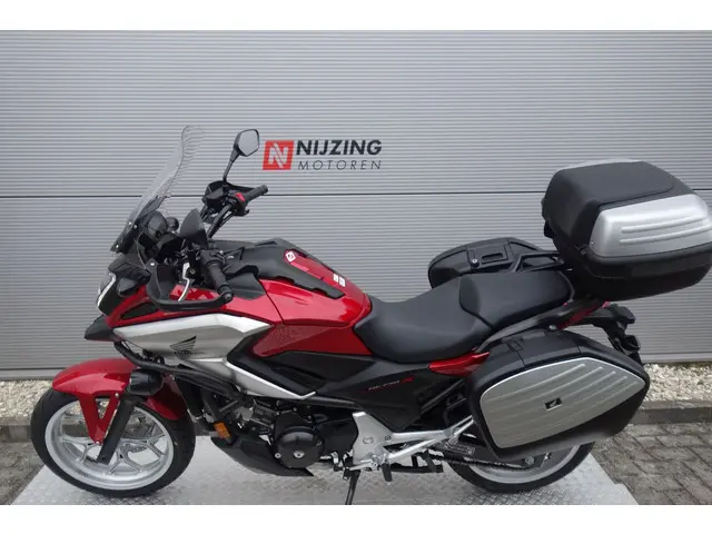 Honda NC 750 X ABS 2016 Benzine 15