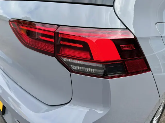 Volkswagen Golf 1.5 TSI Life 2020 Benzine 20