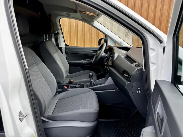 Volkswagen Caddy Cargo 2.0 TDI Trend 2024 Diesel 18