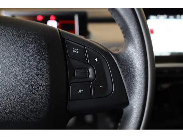 Citroën C4 Cactus PT 82 Feel 2015 Benzine 54