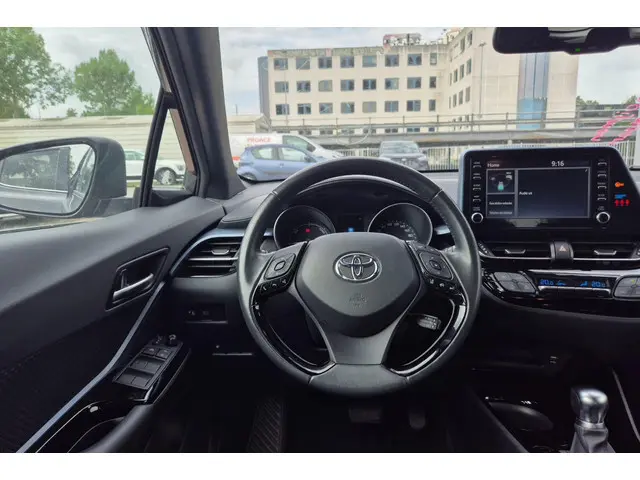 Toyota C-HR 1.8 Hybrid Dynamic 2021 Hybride Benzine 11