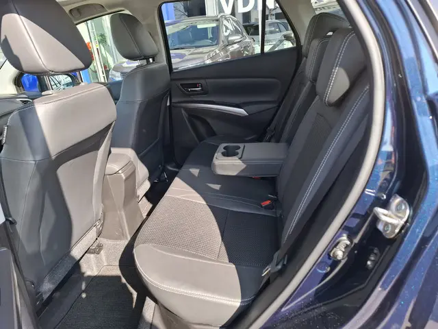 Suzuki S-Cross 1.5 Hybrid Style 2025 Hybride Benzine 33