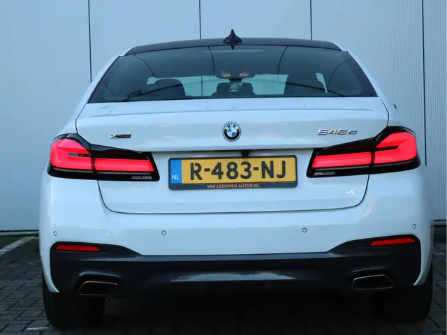 BMW 5 Serie 545e xDrive 2022 Hybride Benzine 8