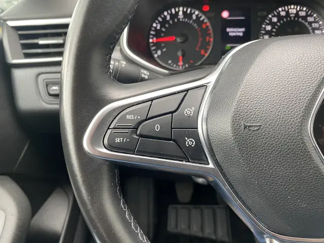 Renault Clio 1.0 TCe Business Zen 2021 Benzine 17