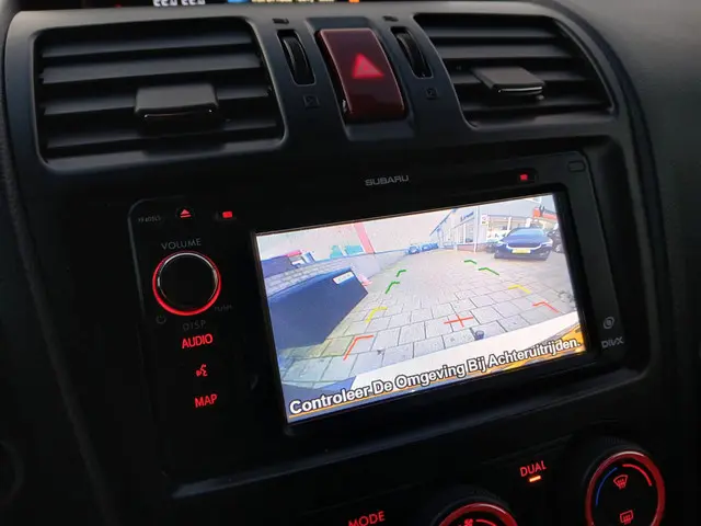 Subaru Forester 2.0 Executive 2013 Benzine 17