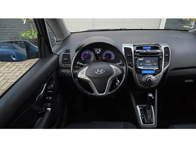 Hyundai ix20 1.6i 2016 Benzine 15