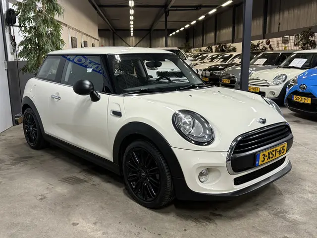MINI One Mini 1.2 Salt // Airco // Navi // LM velgen 2014 Benzine 4