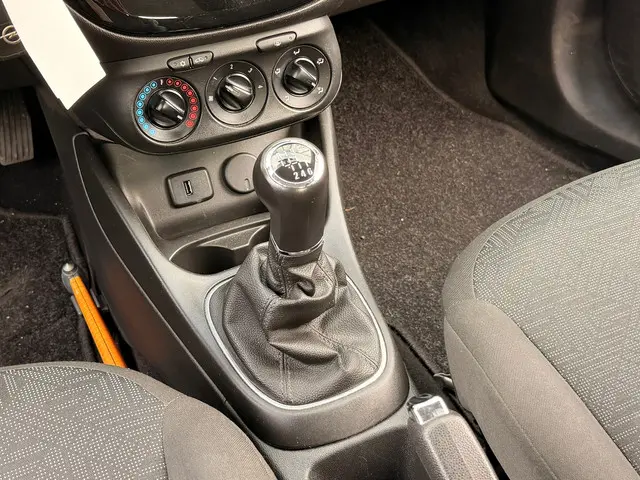 Opel Corsa 1.0 Turbo Business+|PDC|Navi|Cruise 2018 Benzine 15