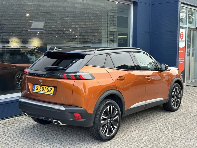 Peugeot 2008 1.2 Turbo 130 PK GT 2022 Benzine 7