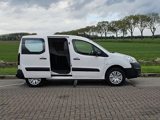 Citroën Berlingo 1.1 2018 Elektrisch 12