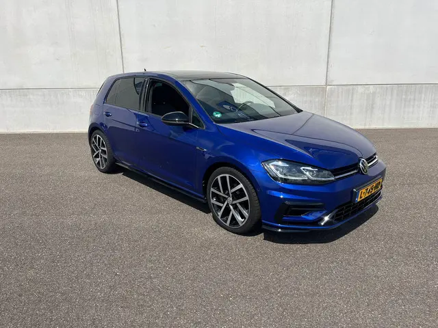 Volkswagen Golf 1.5 TSI Highline Business R 2018 Benzine 8