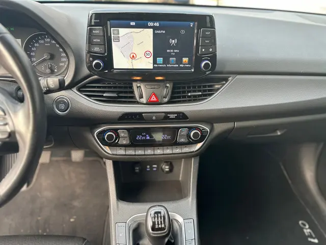 Hyundai i30 Wagon 1.0 T-GDI Premium 2020 Benzine 19