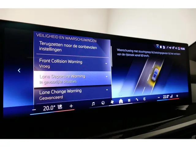 BMW X5 xDrive50e 2024 Hybride Benzine 36