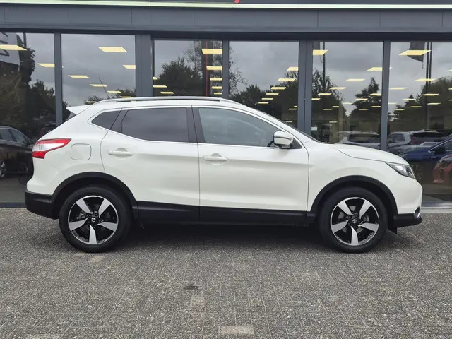 Nissan QASHQAI 1.2 Tekna 2017 Benzine 18
