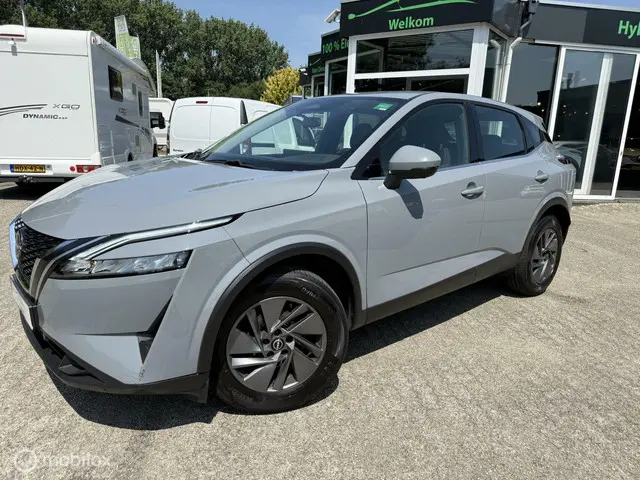 Nissan QASHQAI 1.3 MHEV Business Design 2023 Benzine