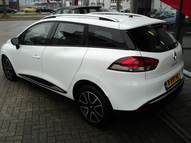 Renault Clio Estate 0.9 TCe Expression 2014 Benzine 7