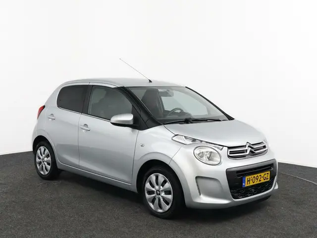 Citroën C1 1.0 VTi Feel grijs 2020 Benzine 6