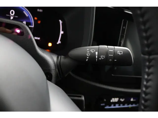 Toyota Aygo X Hybrid 115 play 2026 Hybride Benzine 29