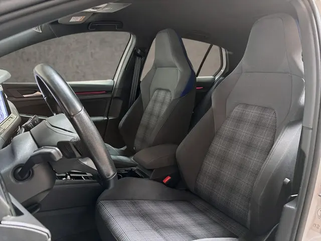 Volkswagen Golf 1.4 eHybrid GTE 2021 Hybride Benzine 10