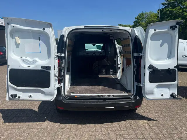 Renault Express 1.5 dCi 75 Comfort + 2023 Diesel 10