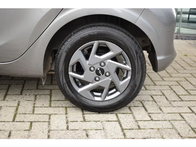 Kia Picanto 1.0 DPI DynamicPlusLine 5-Drs 2024 Benzine 23