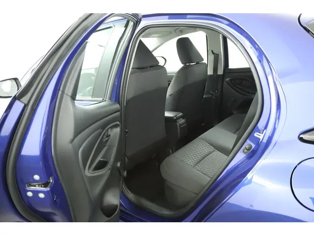 Toyota Yaris 1.5 Hybrid Active 2022 Hybride Benzine 17