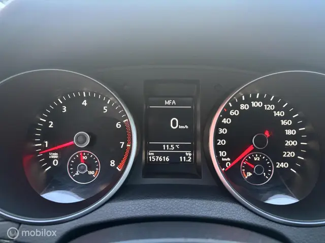 Volkswagen Golf 1.4 TSI Highline 2013 Benzine 24