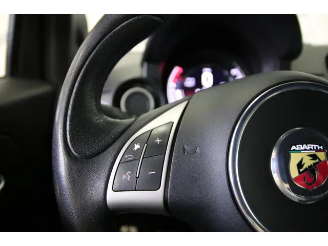 Fiat 500 1.4 T-Jet Abarth Elaborabile 2015 Benzine 16