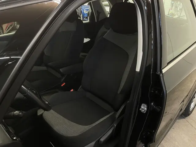 Citroën C4 Picasso 1.2 PureTech Selection 2017 Benzine 8