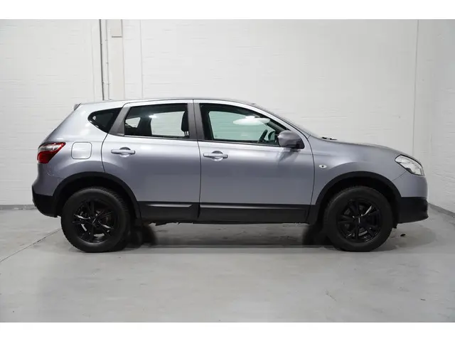 Nissan QASHQAI 2.0 Accenta 4x4 2013 Benzine 6