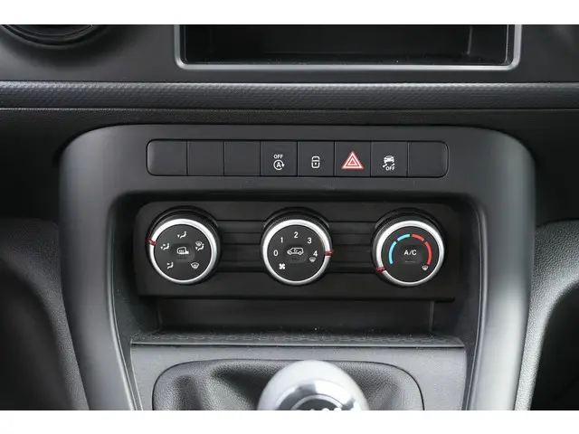 Mercedes-Benz Citan 108 CDI L1 2023 Diesel 16