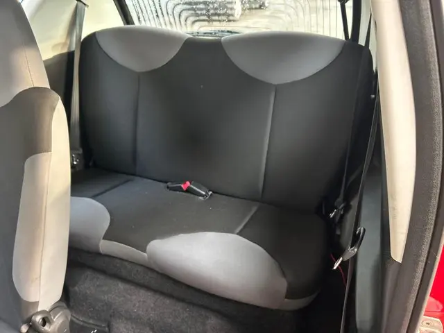 Citroën C1 1.0 Attraction APK TOT 28-01-2026 2013 Benzine 8