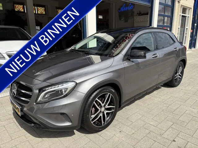 Mercedes-Benz GLA 200 Prestige 2016 Benzine