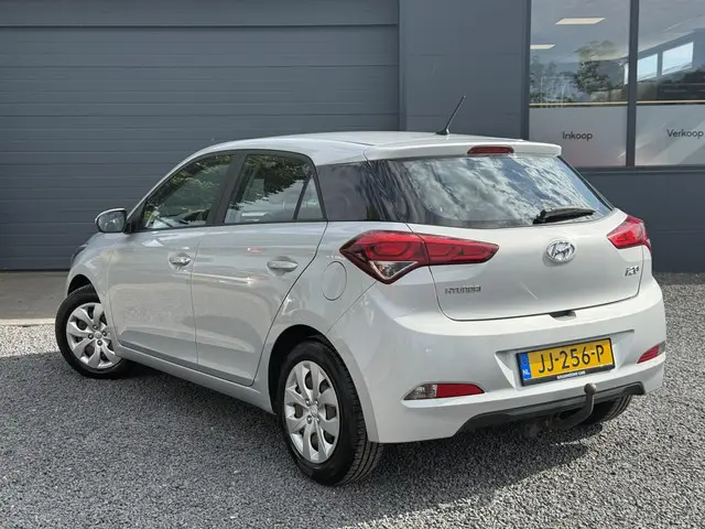 Hyundai i20 1.0 T-GDI i-Drive Cool 2016 Benzine 5