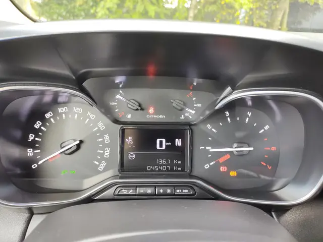 Citroën C3 Aircross 1.2 PureTech Max 2024 Benzine 9