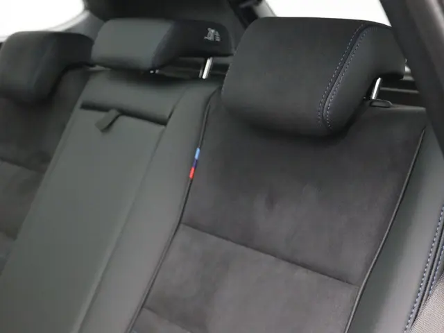 BMW X1 xDrive25e 2025 Hybride Benzine 9