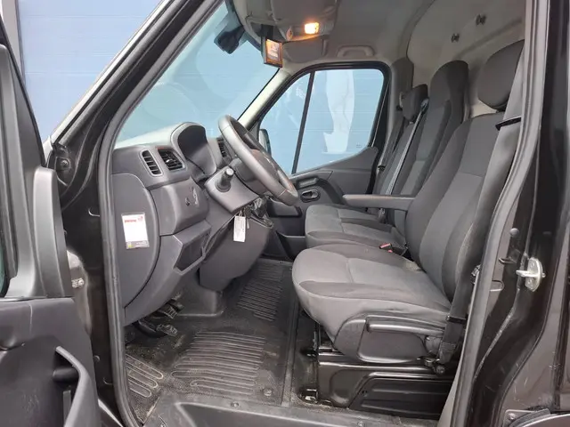 Renault Master T35 2.3 dCi 180 L2H2 Energy 2019 Diesel 20