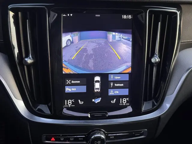 Volvo S60 2.0 T5 Intro Edition 2019 Benzine 22