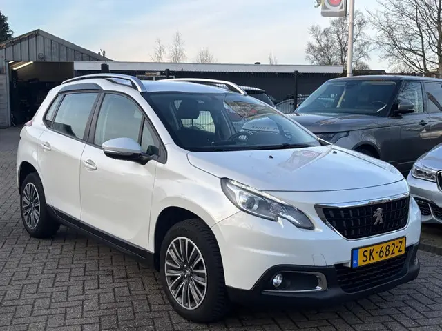 Peugeot 2008 1.2 Benzine Wit 2018 Automaat LED 2018 Benzine 3