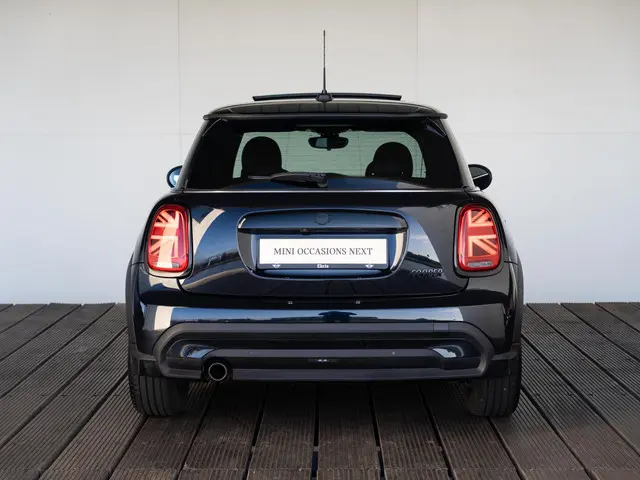 MINI 3-Deurs Cooper 2022 Benzine 5