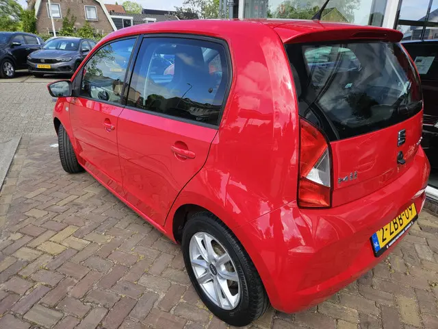 SEAT Mii 1.0 Style Dynamic 2015 Benzine 5