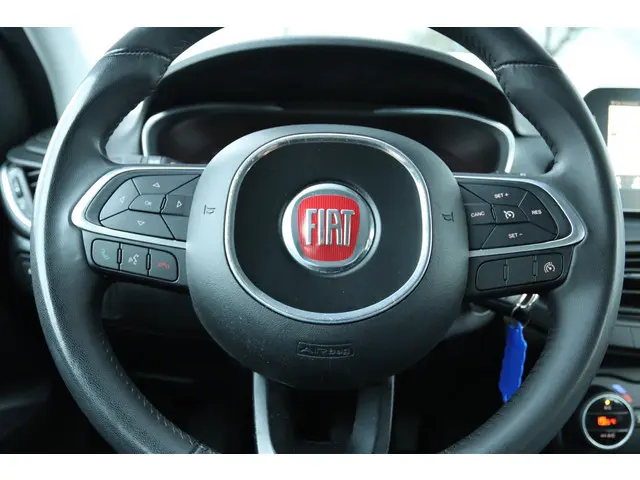 Fiat Tipo 1.4 T-JET 16V BUSINESS 2017 Benzine 18