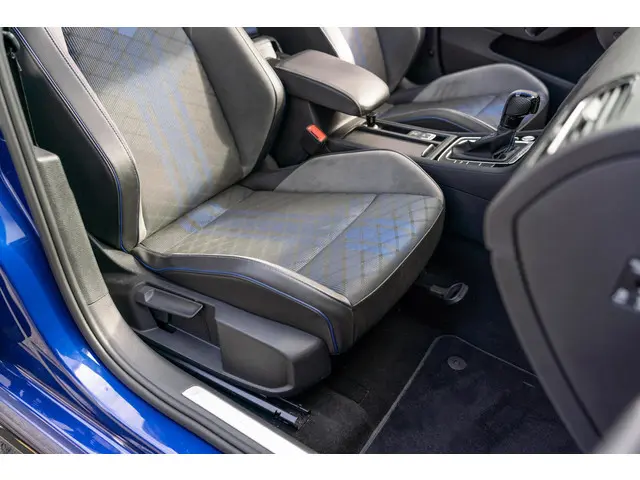 Volkswagen Golf Variant 2.0 TSI R 2015 Benzine 23