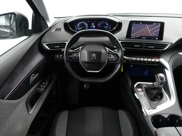 Peugeot 3008 1.2 PureTech Allure- 2017 Benzine 6