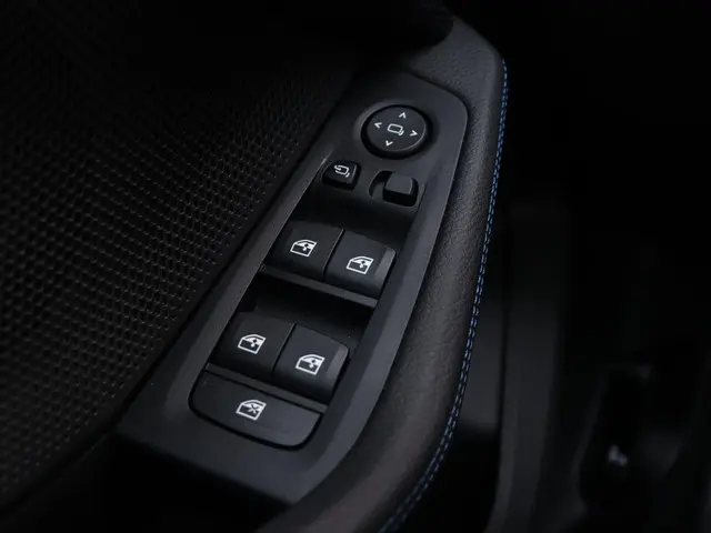 BMW 2 Serie Gran Coupé 220i 2024 Benzine 32