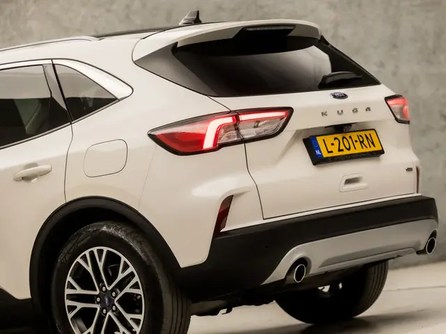 Ford Kuga 2.5 PHEV Titanium Sport 2021 Hybride Benzine 15